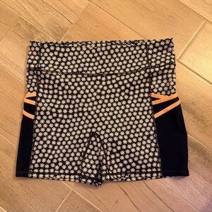 NWT Fabletics Blue and White Floral Bike Shorts